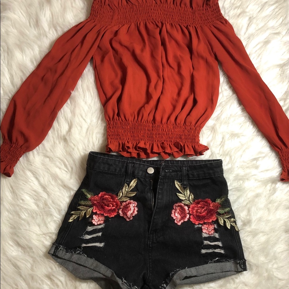 A flower short for tiny girl 😘